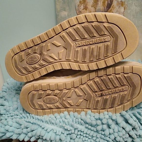 Sketchers 8.5 White Woven Warm Boots - Picture 3 of 7